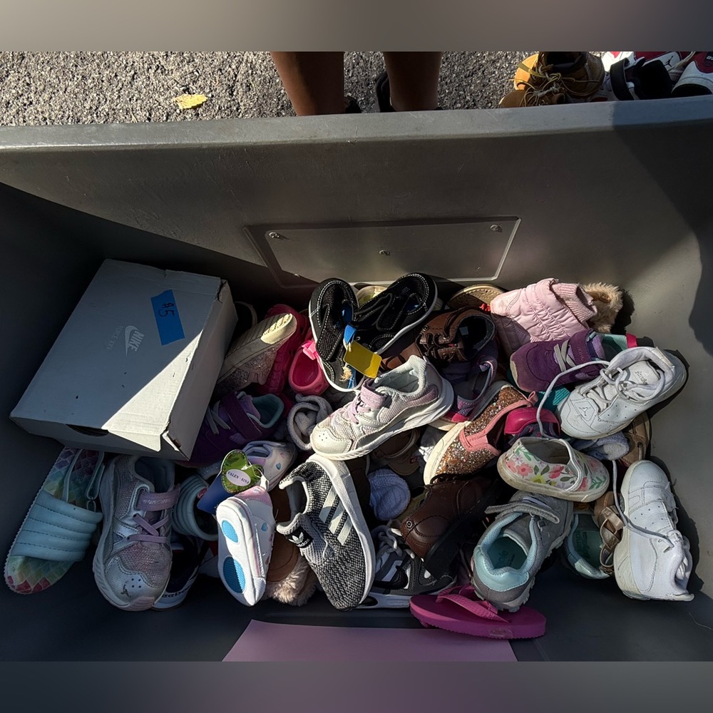 Box of toddler girls shoes size 4c- 8c